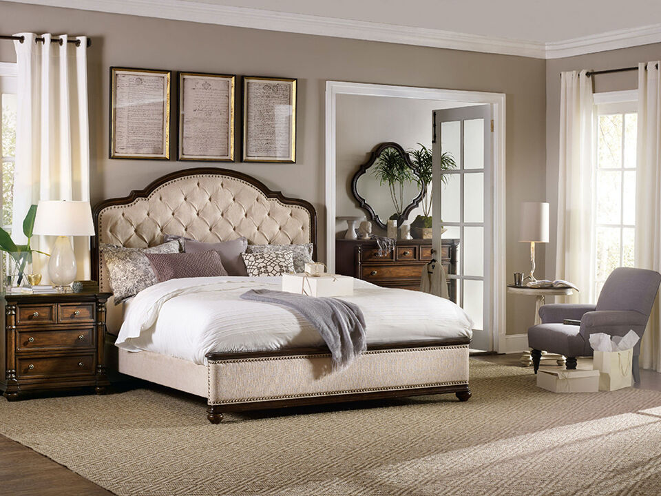 Leesburg Nightstand In Dark Wood