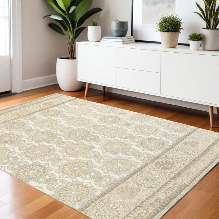 HomeRoots Wool Floral Hand Tufted Area Rug