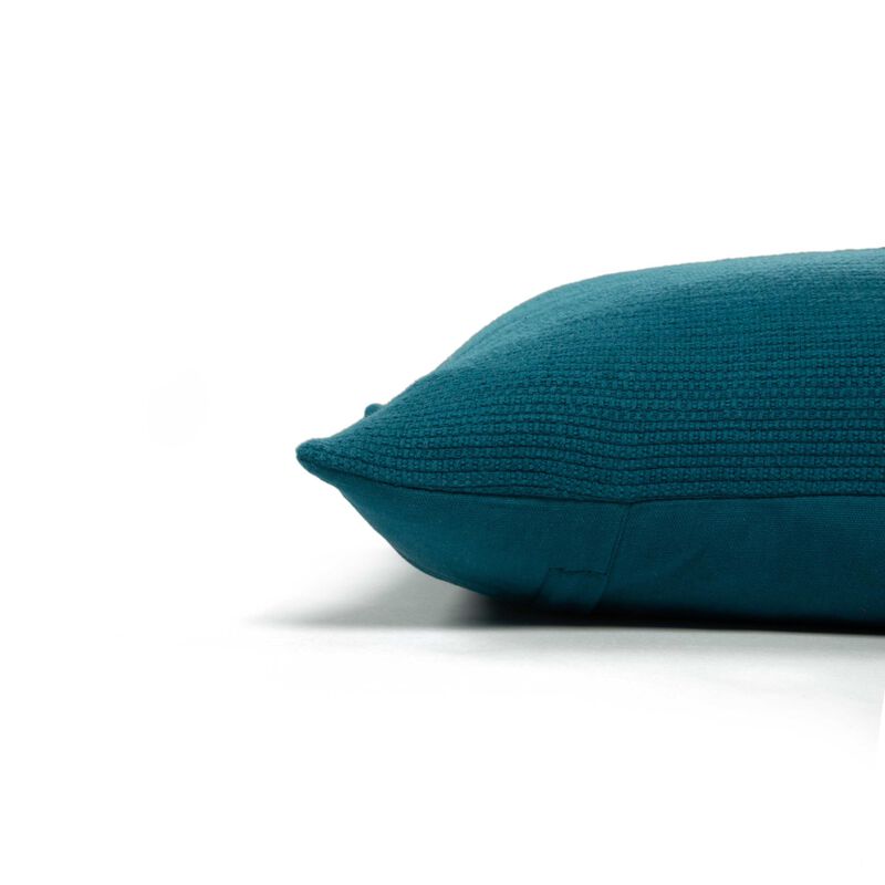 T22414 Pillow