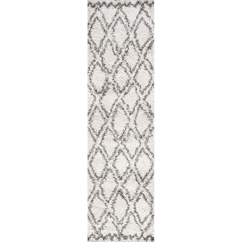 Soller Diamond Trellis Shag Area Rug