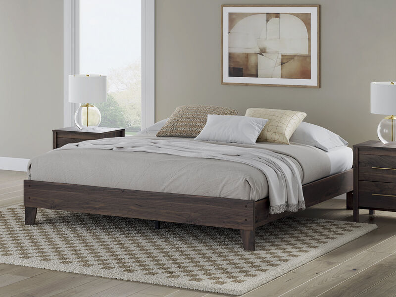 Calverson King Platform Bed image number 1