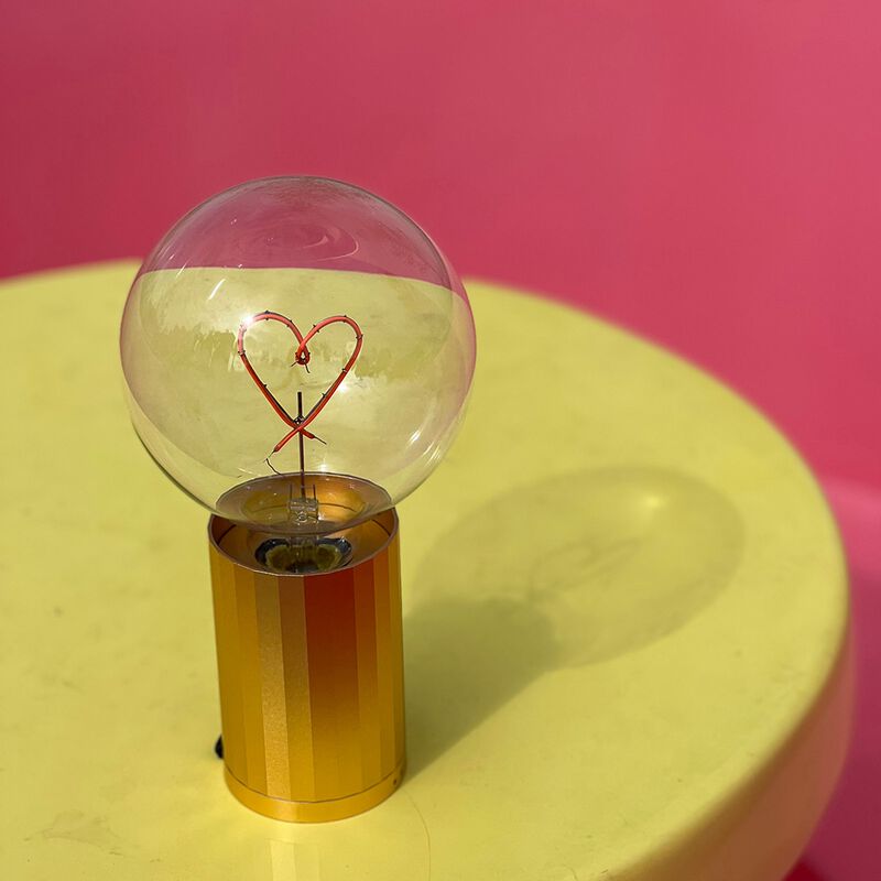 Bulb HEART Red with Base Table Lamp PORTABLE Pop image number 2