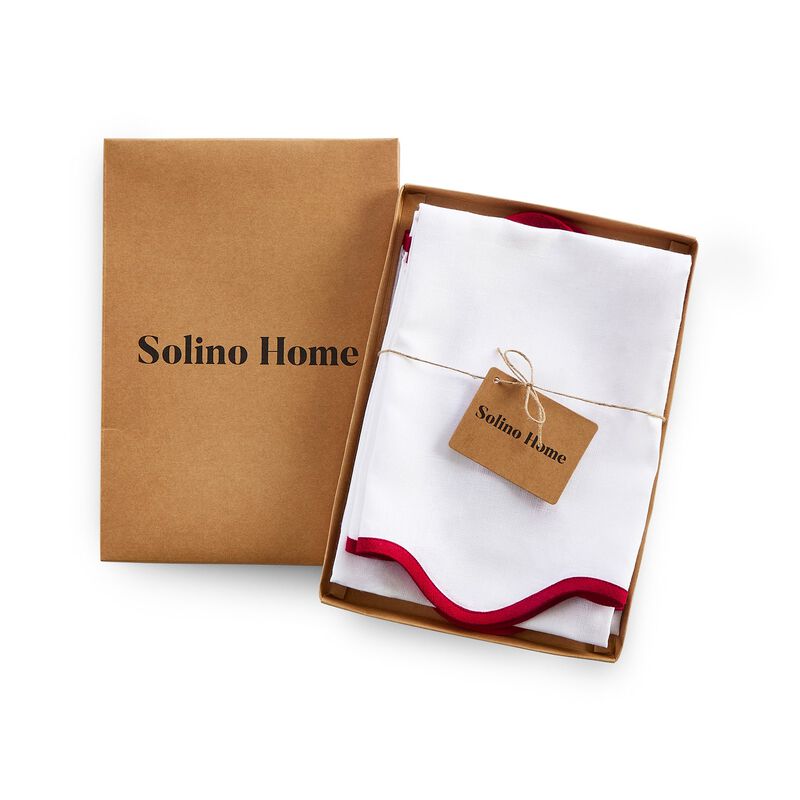 Solino Home Giselle Scallop Edge 100% Linen Dinner Napkins &ndash; Set of 4, 20 in Round, Machine Washable, Holiday and Everyday Dining