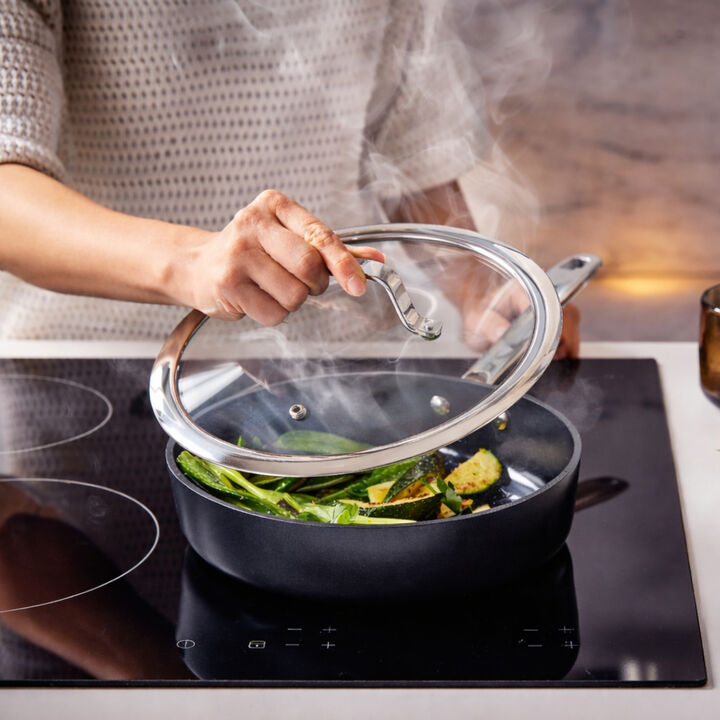 Alva Maestro Nonstick Ceramic Saute Pan with Glass Lid 4Qt. - Easy to Clean, Oven Safe and Made without PFAS, PFOA & PTFE - Induction and All Stovetop Compatible with Even Heat Distribution