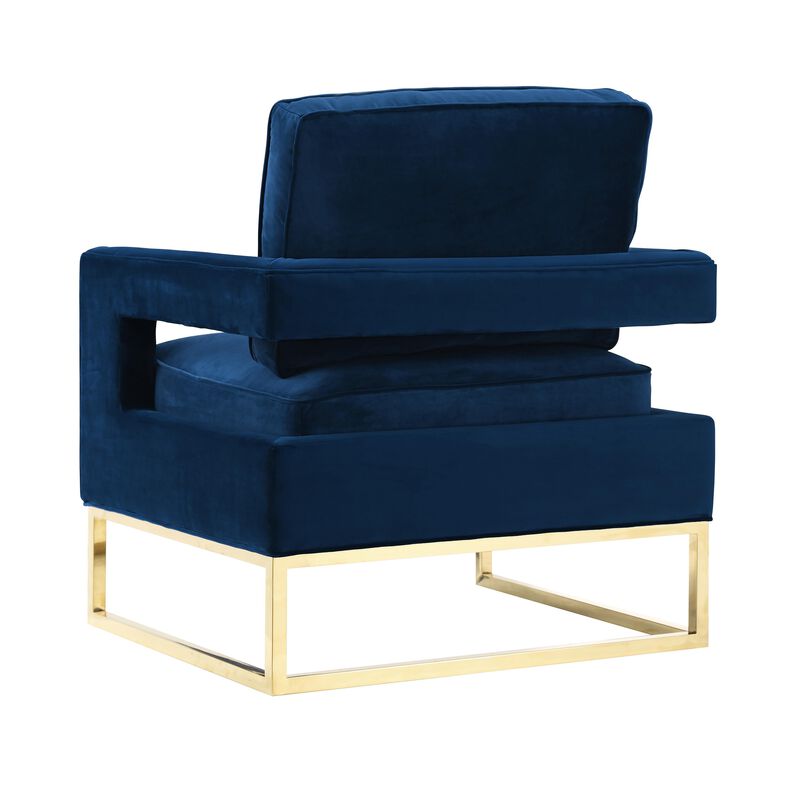 Avery Leather Chair image number 3