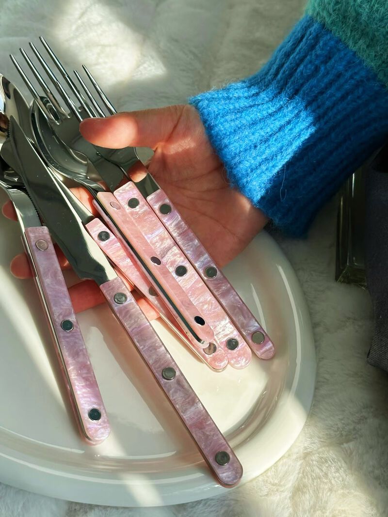 Pinky Salt Lake Flatware Set of 10 Pcs, Modern Marble Pattern Rivet Stainless Steel Cutlery Silverware