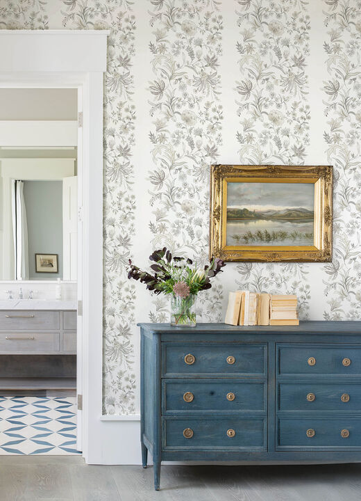 Teonna Light Grey Floral Stripe Wallpaper (Set of 2)