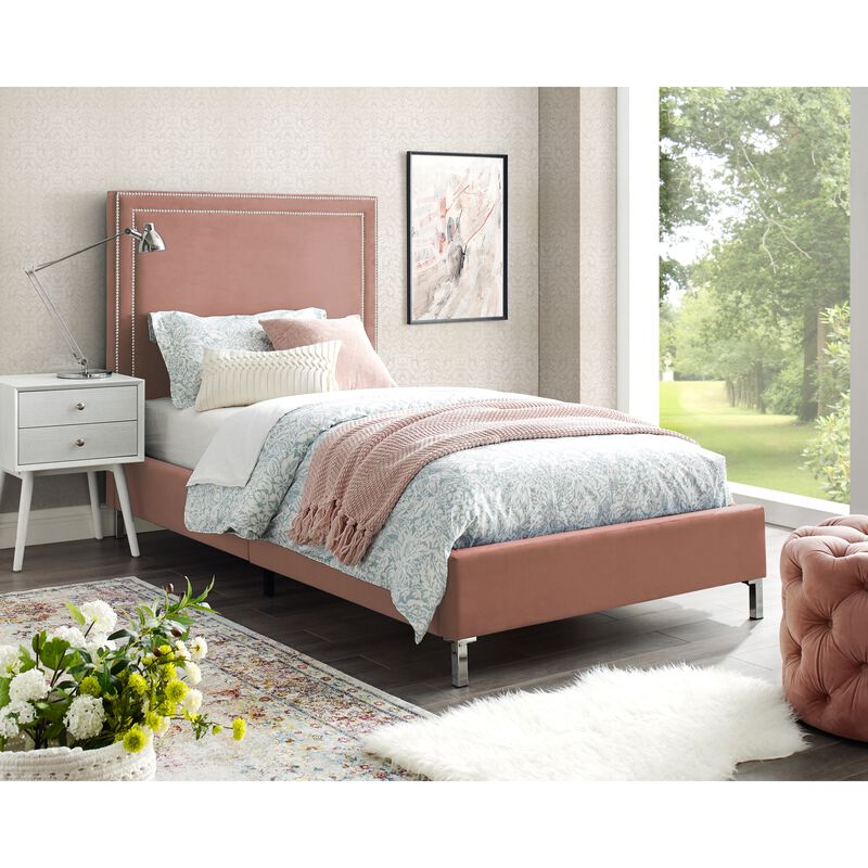 Inspired Home Galmori Platform Bed