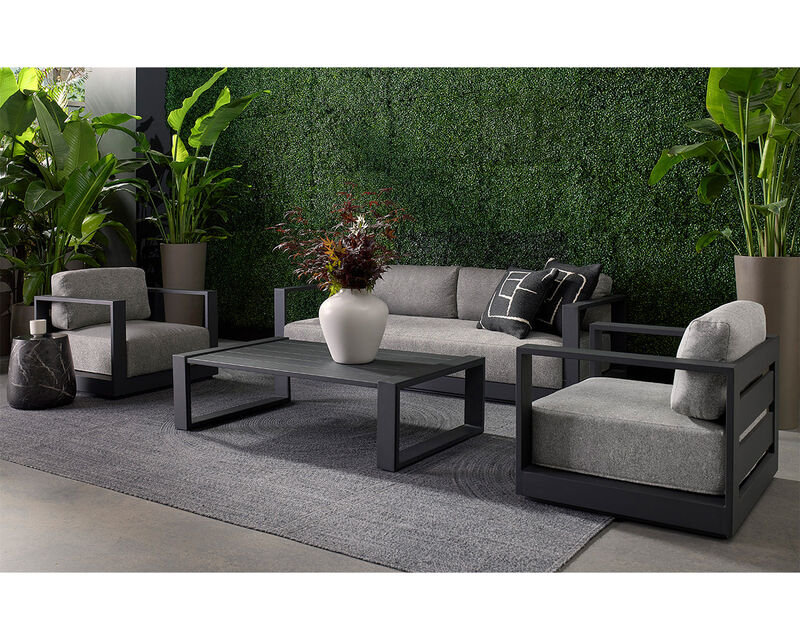 Grado Coffee Table image number 1