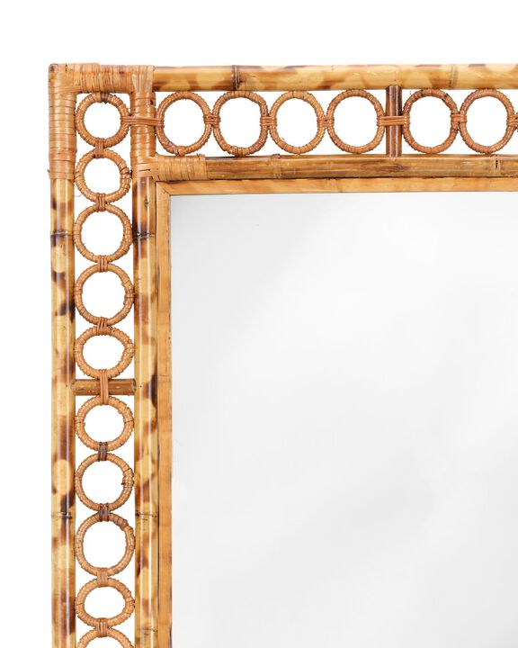 Marche Mirror