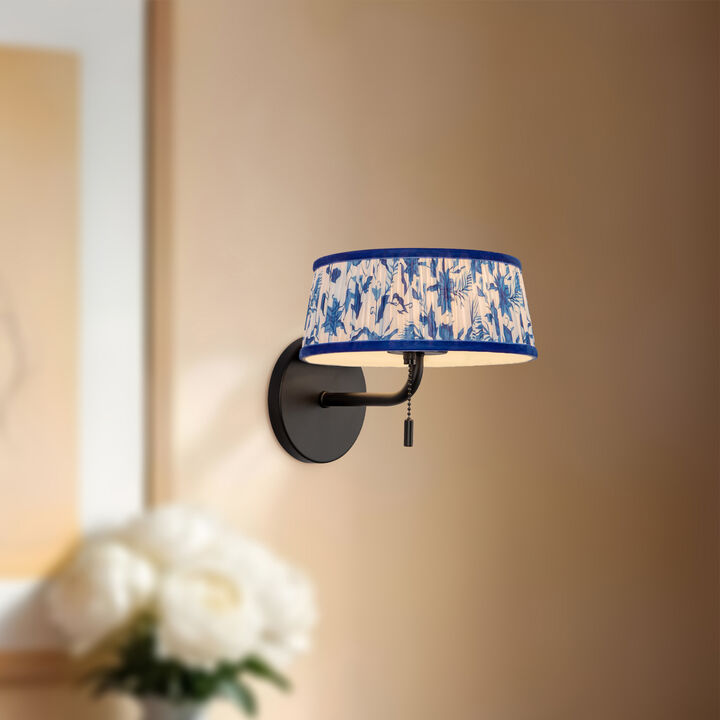 Scout 7-in Damp-Rated Wall/Vanity Light with Patterned Pleated Linen Shade