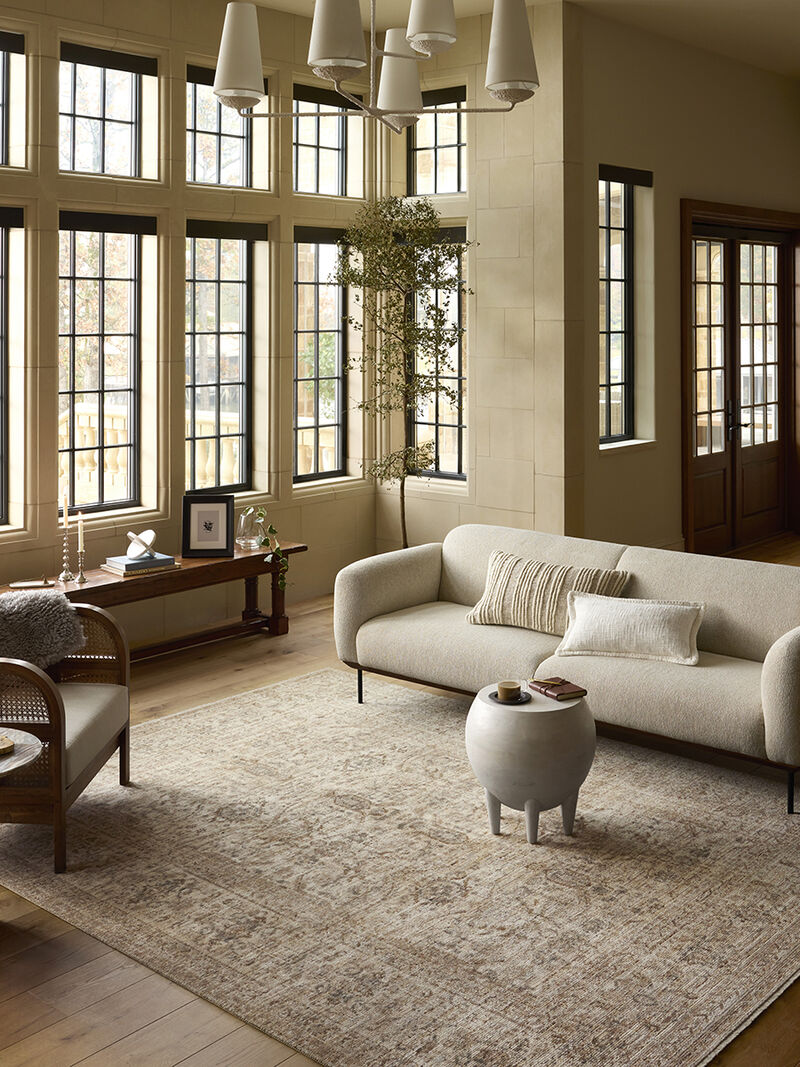 Heritage HER04 8' x 10' Rug