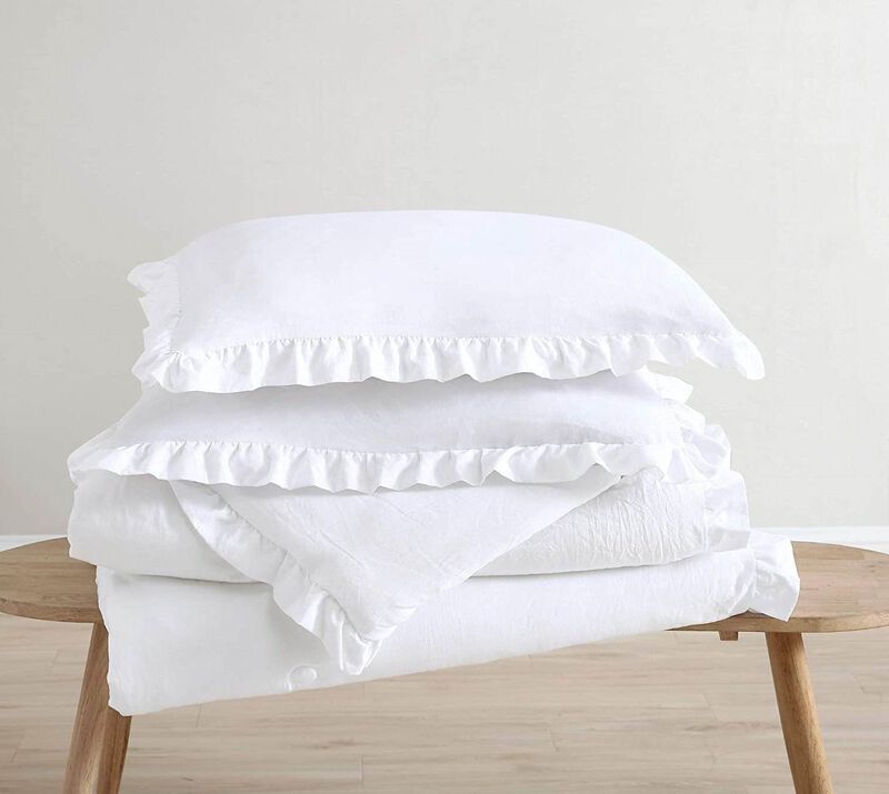Microfiber Comforter Set with Ruffled Edges Lightweight Bedding for Everyday Use