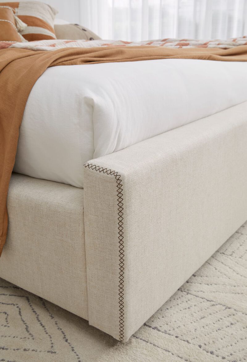 Louis Full-size Upholstered Platform Bed in Natural Linen
