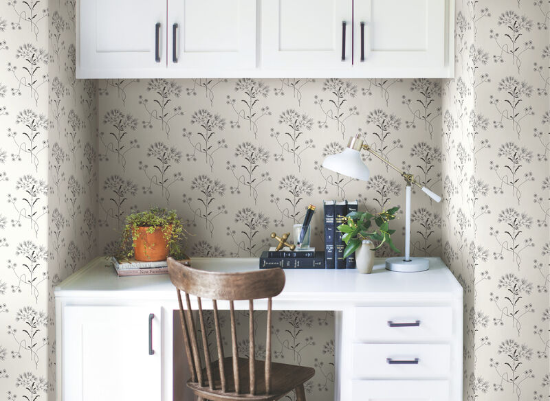Magnolia Home Wildflower Black & White Peel & Stick Wallpaper image number 2