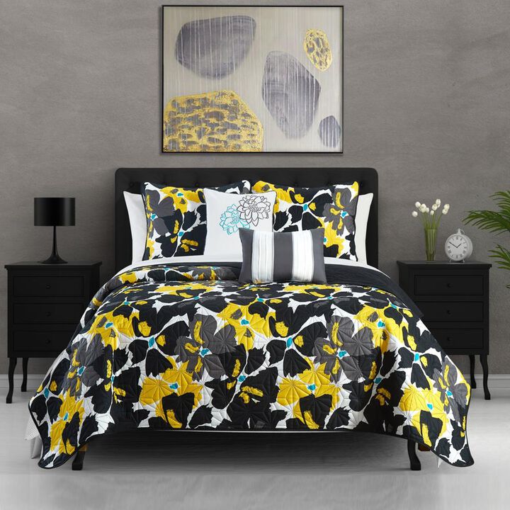 Chic Home Aster Quilt Set Contemporary Floral Design Bedding - Decorative Pillows Shams Included - 5-Piece - King 104x90", Black