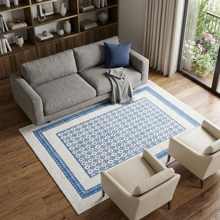 HomeRoots Geometric Area Rug