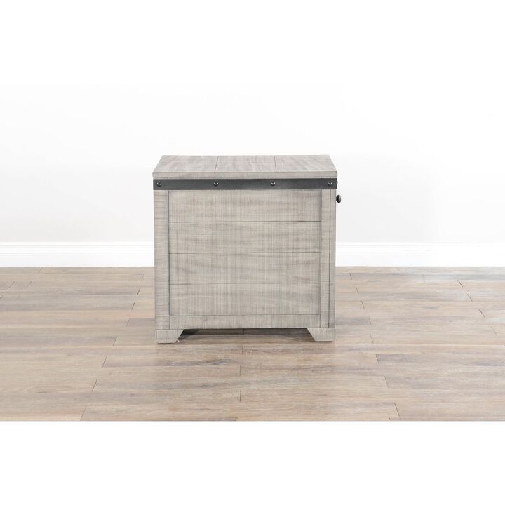 Sunny Designs Traditional Mahogany Wood Chair Side Table in Alpine Gray