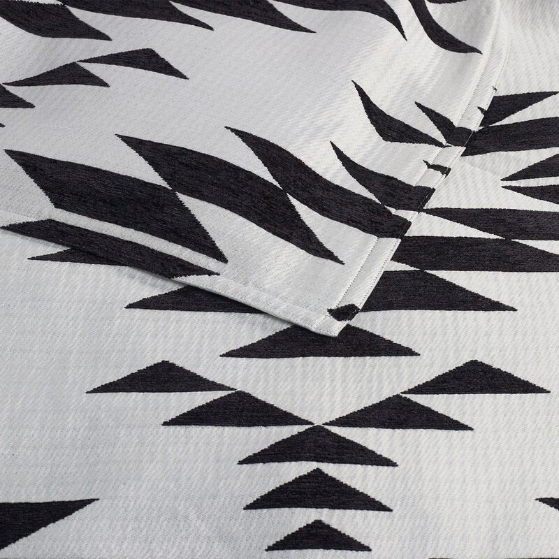 Amelia Aztec King Comforter Set image number 5