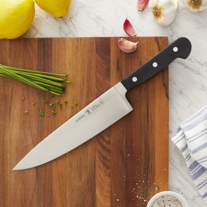 HENCKELS Classic Razor-Sharp 8-inch Chef's Knife, German Engineered Informed by 100+ Years of Mastery