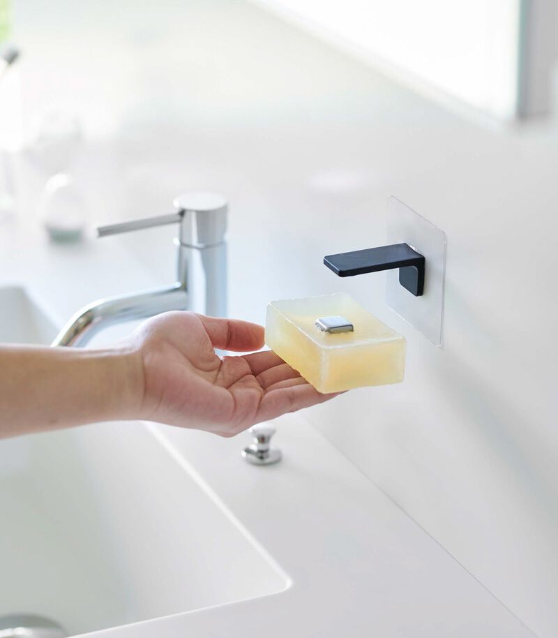 Traceless Adhesive Magnetic Soap Holder image number 6