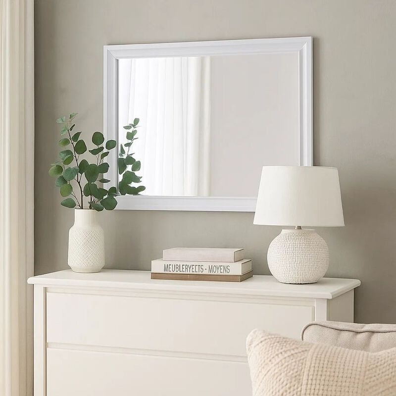 Wall Mirror with Molded Wooden Frame, White