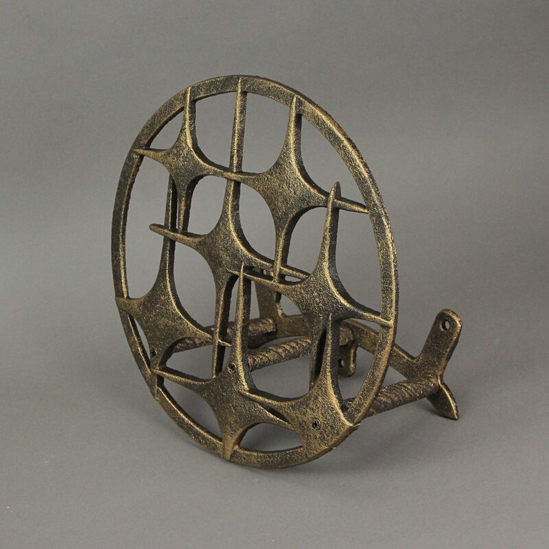 Cast Iron Mid Century Modern Stars Decorative Wall Mounted Garden Hose Holder image number 4