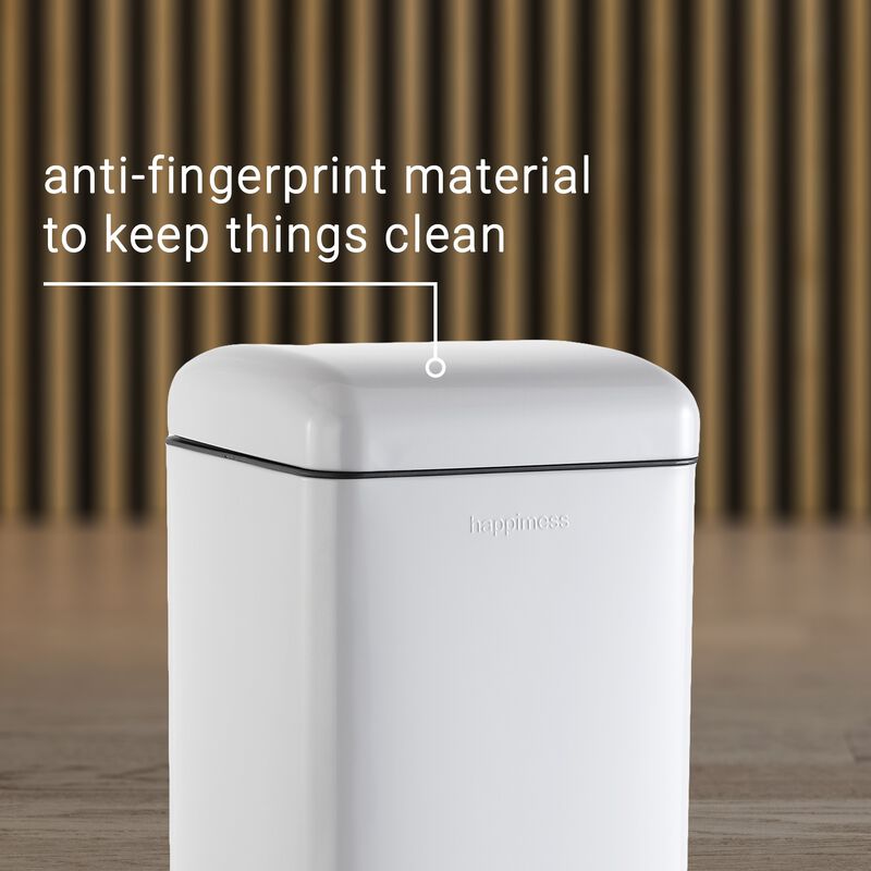 Betty Retro 8-Gallon Step-Open Trash Can