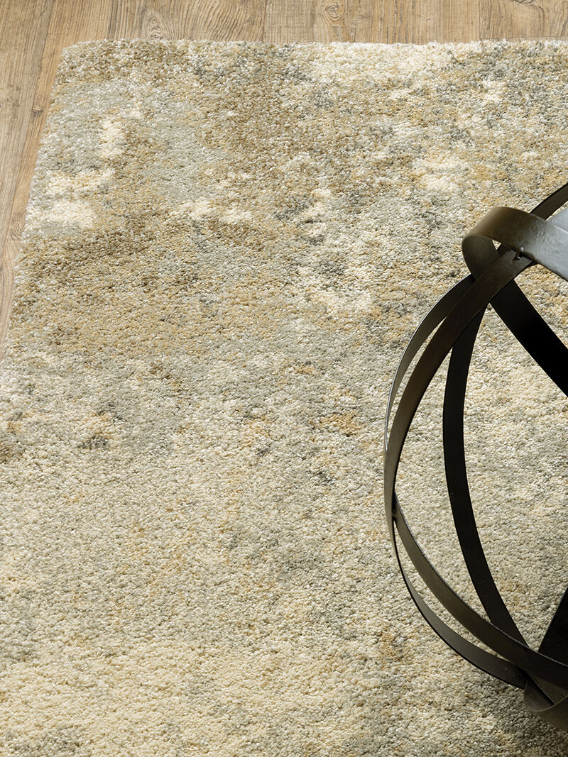 Astor 5'3" x 7'6" Gold Rug image number 1