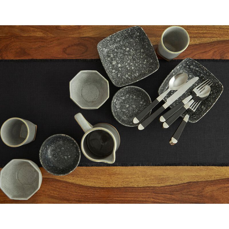 Solino Home 100% Pure Linen Table Runner - Fringe