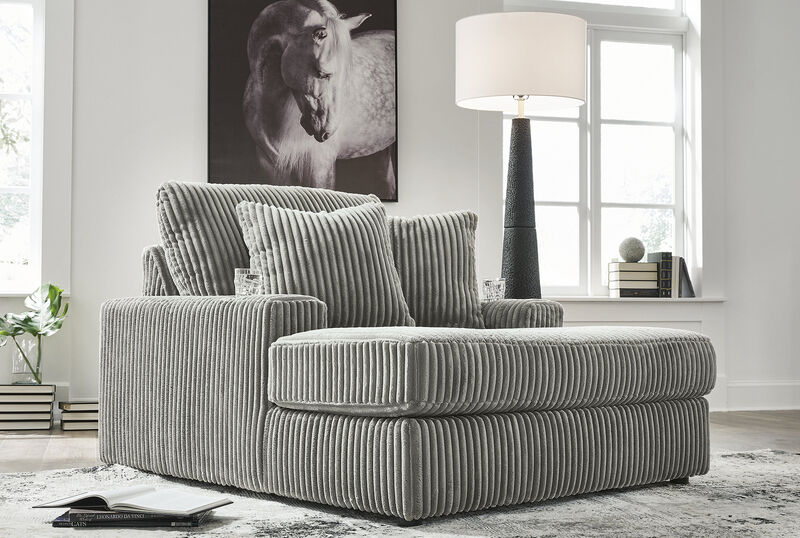 Lindyn Oversized Chaise image number 3