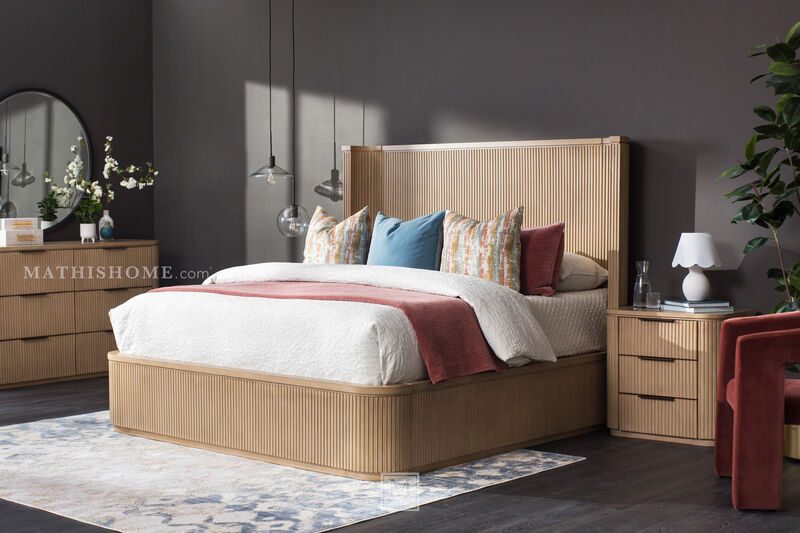 Henry 4-Piece King Bedroom Suite