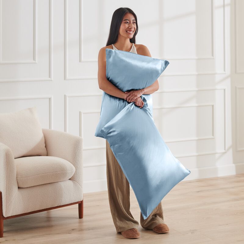 Satin Pillowcase Set for Hair and Skin image number 3
