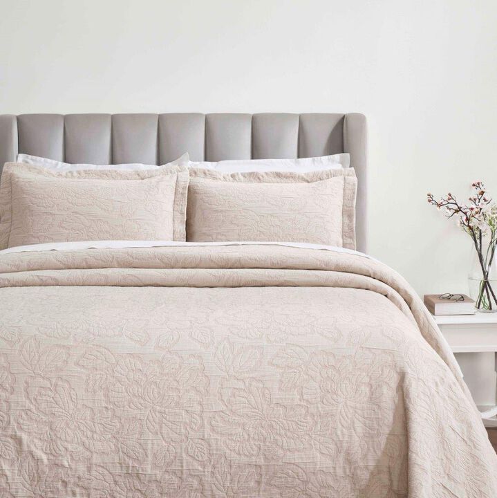 3-Piece Cotton Matelasse Bedspread Set with Floral Design