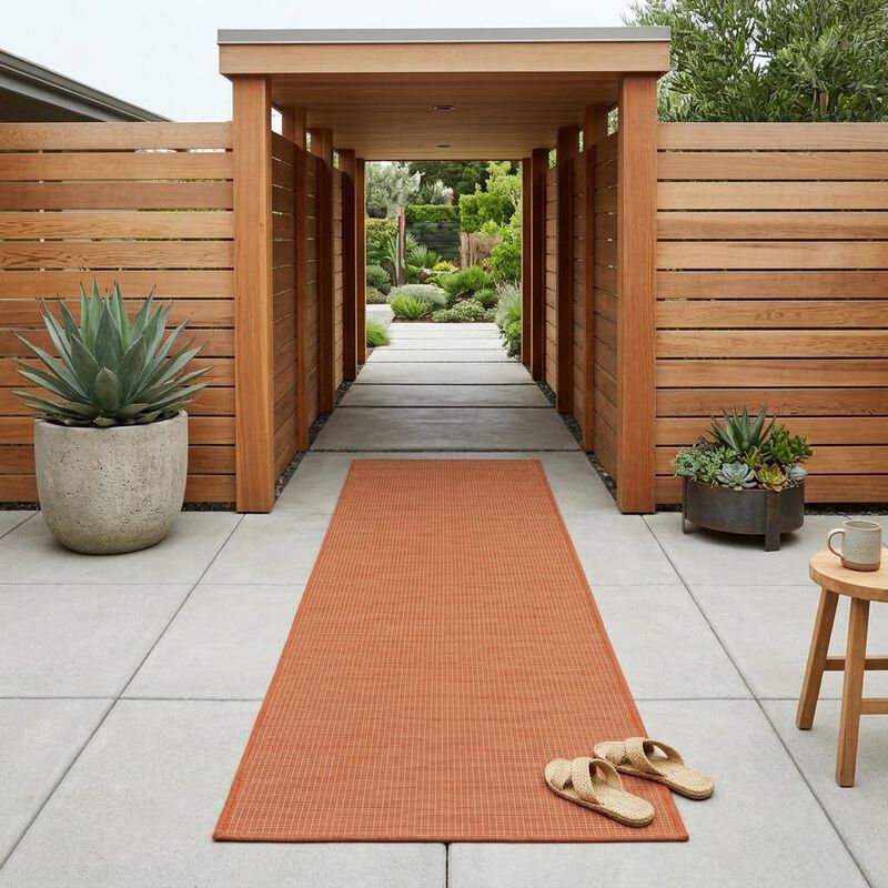 HomeRoots Power Loom Runner Rug image number 1