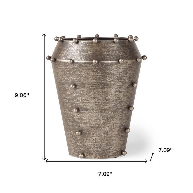 HomeRoots 9" Silver Metal Table Vase image number 3