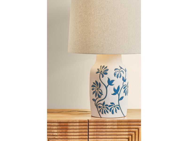 Yazmeen Table Lamp image number 3