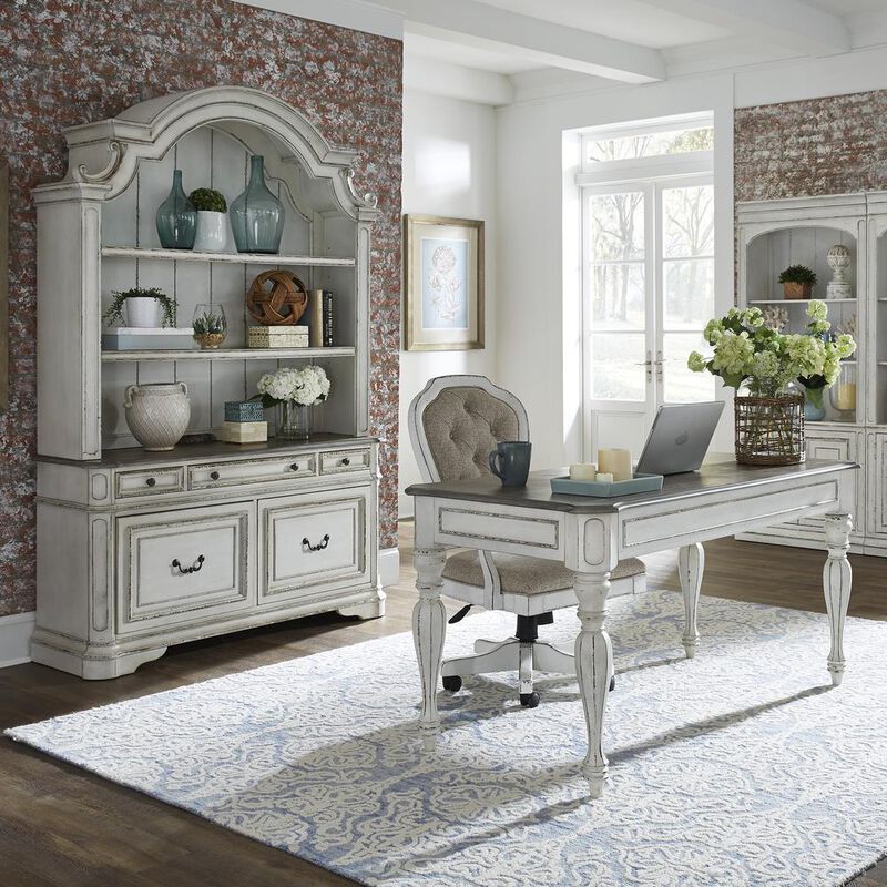 Liberty Furniture Magnolia Manor Jr Executive Desk Chair in Antique White image number 7