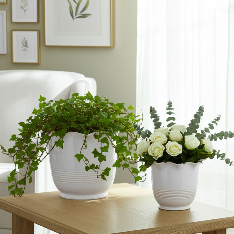 Ruffle Edge Planters (Set of 2)