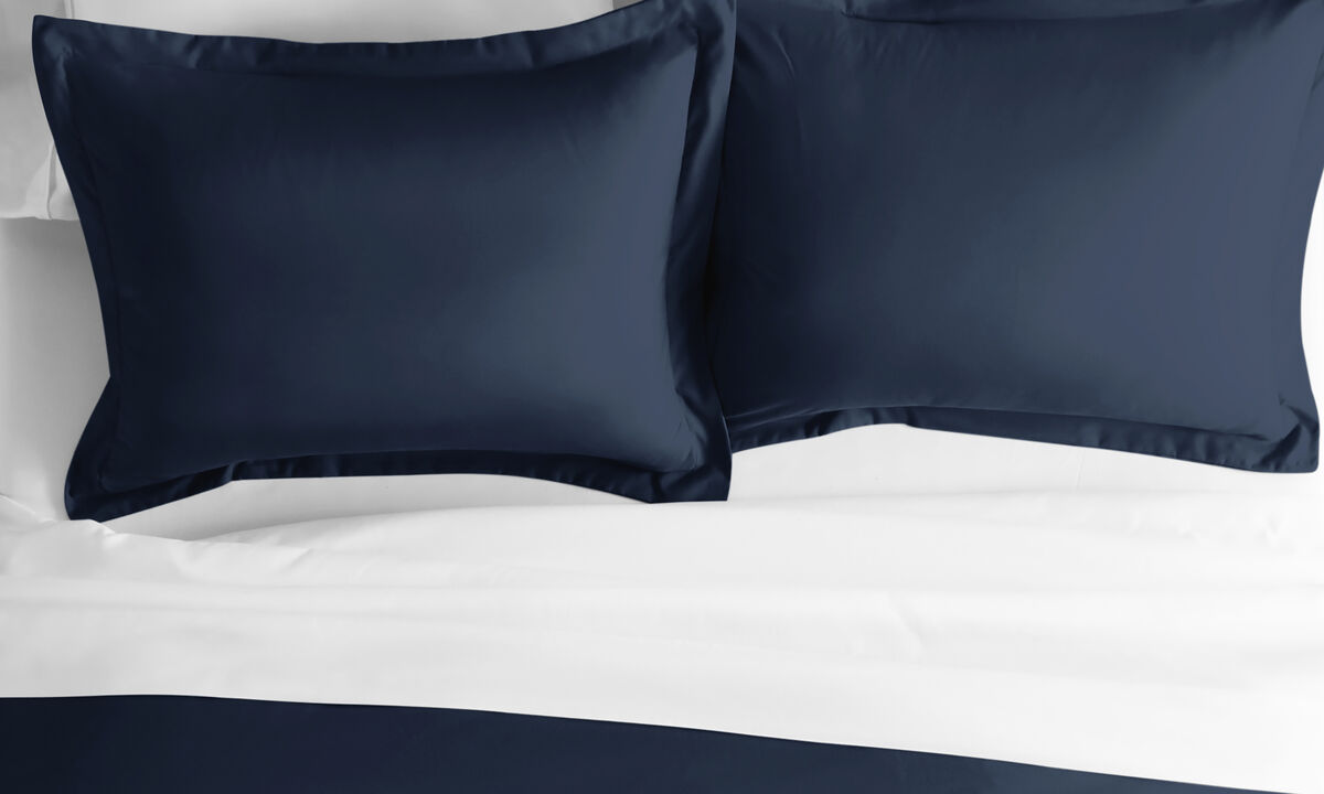 2-Pack Shams Wrinkle-Free Bedding Essentials