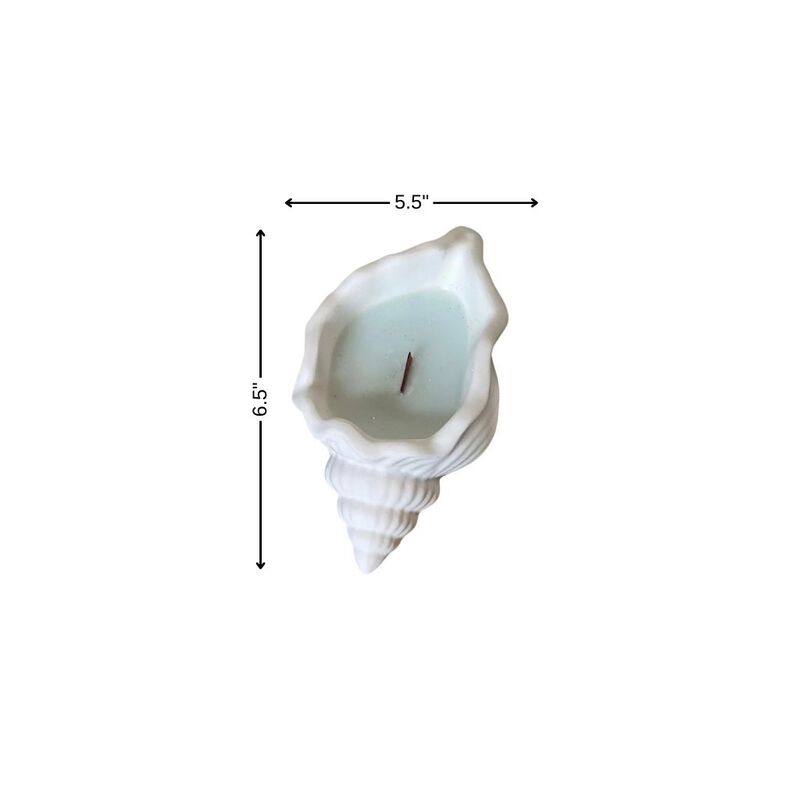 HomeRoots 6" Scented Soy Wax Candle In White Resin Novelty Holder image number 3