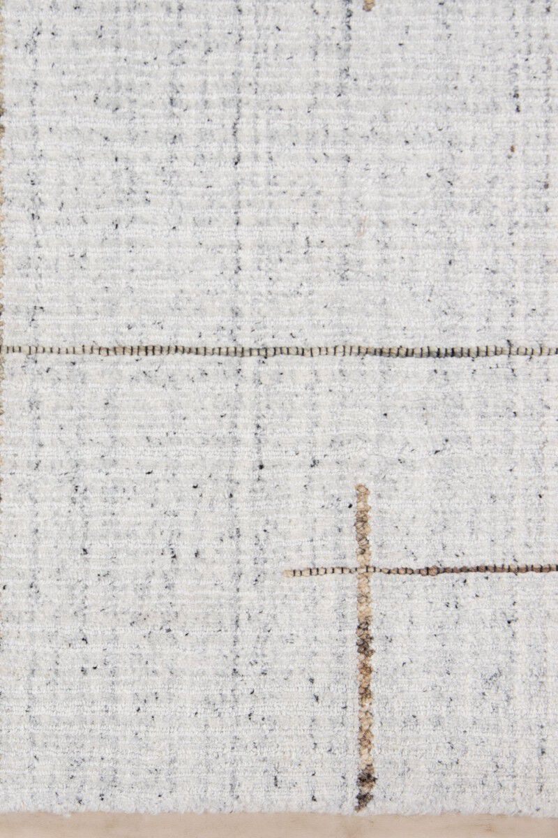 Kiki KIK693 3' x 10' Runner Rug image number 10