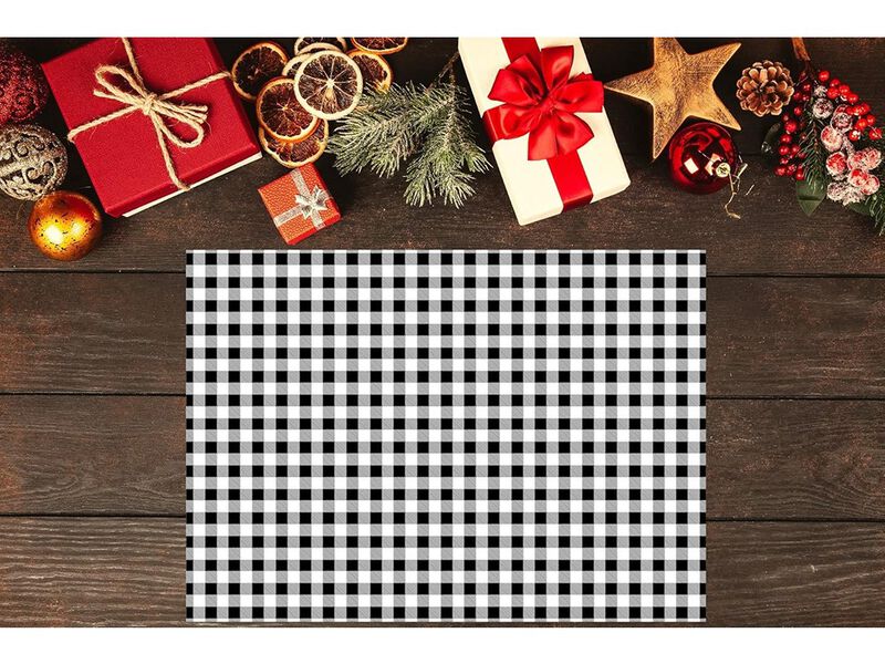 Sided Black Gingham Reversible Disposable Paper Place Mats image number 1