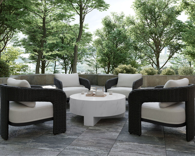 Pylos Lounge Chair image number 2
