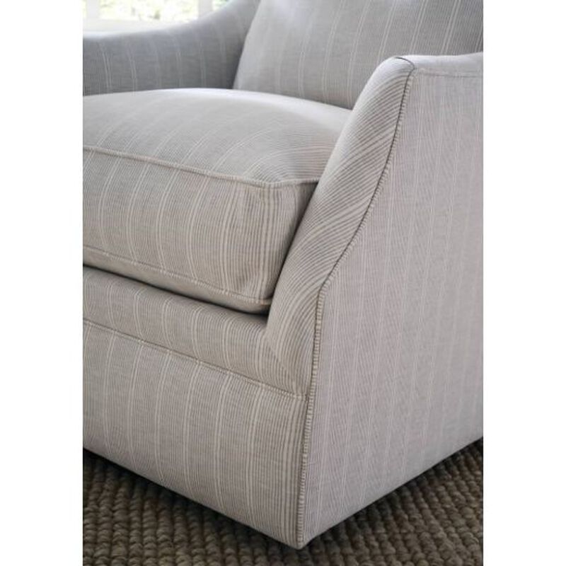 Kara Swivel Chair image number 4