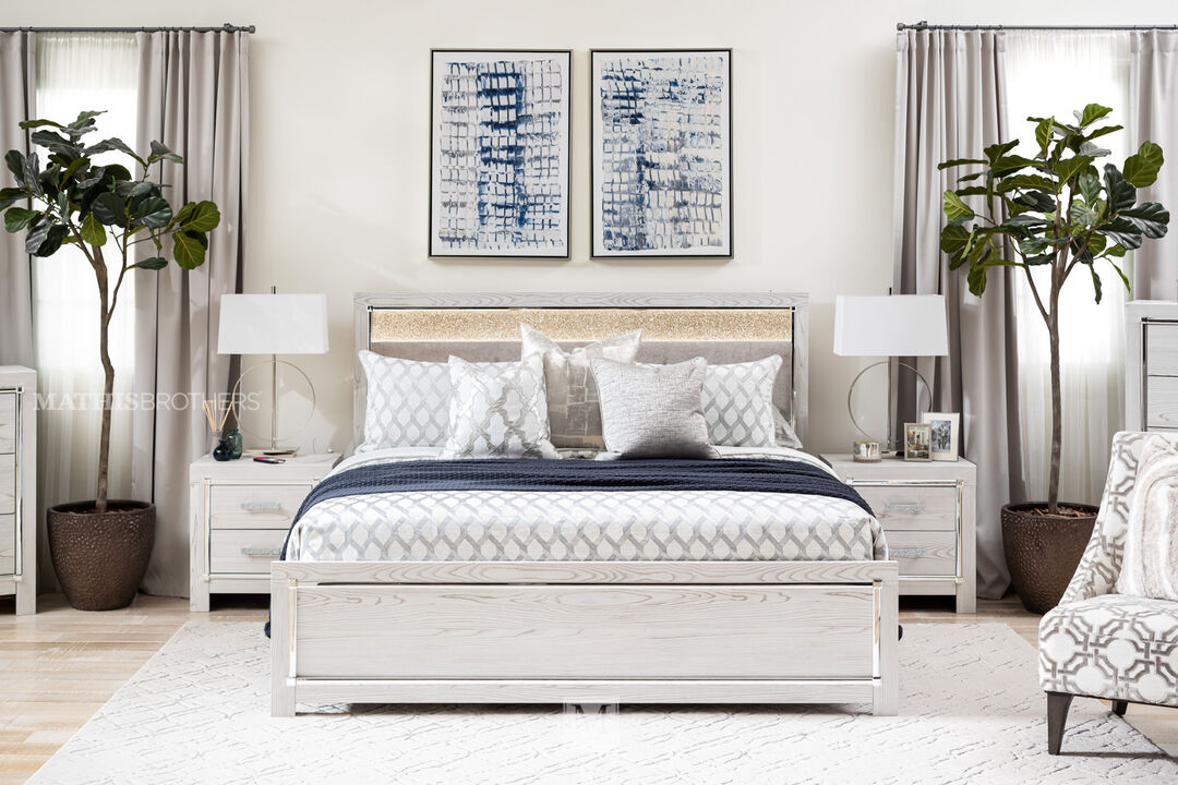 Ashley Altyra Queen Panel Bed