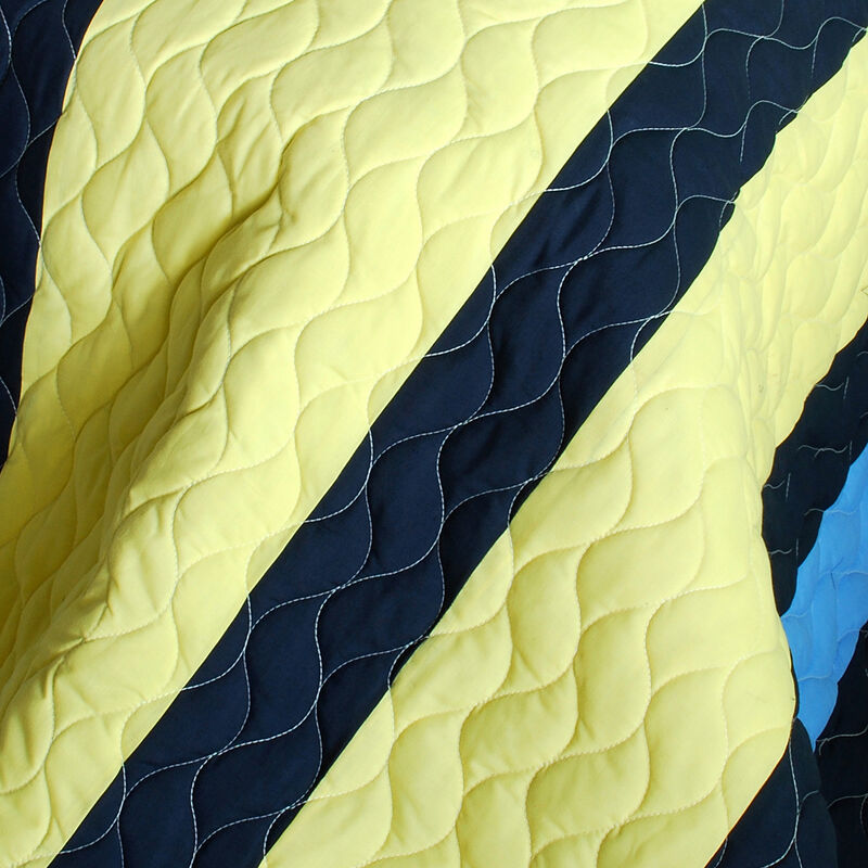 Lightweight 3 Piece Quilted Patchwork Bedding Set with Vermicelli Stitching-Blue image number 4