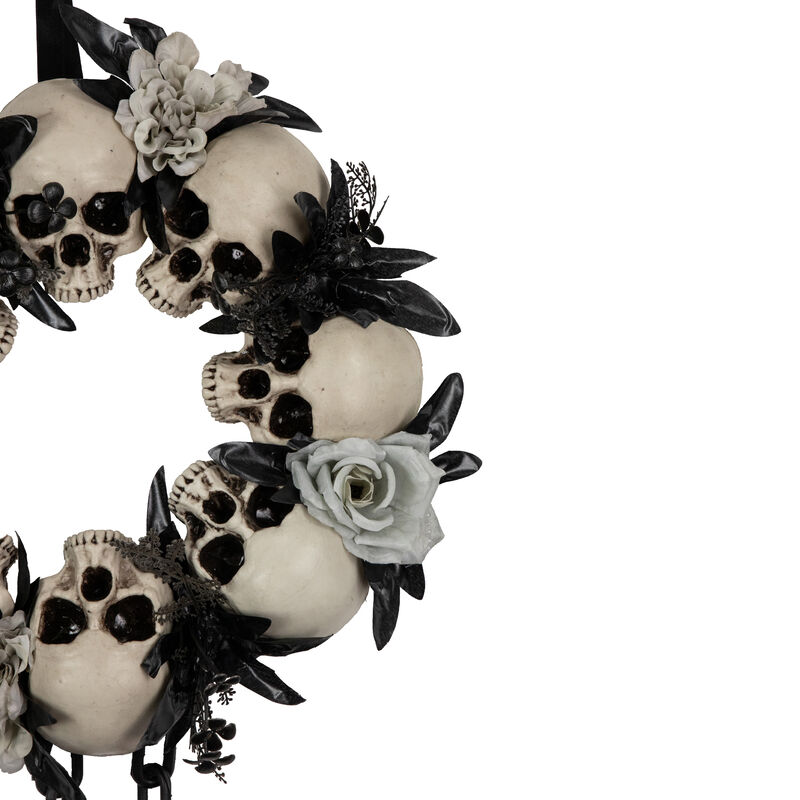 Skulls and Chains with Gray Roses Halloween Wreath  15-Inch  Unlit image number 3