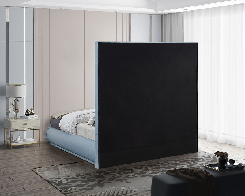 Meridian Furniture Brooke Light Blue Linen Textured Fabric King Bed image number 5