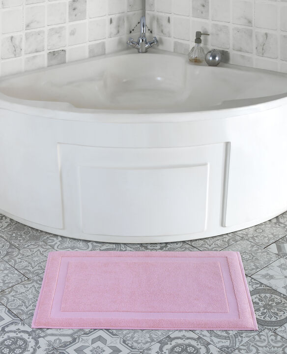Brooks Brothers Solid Signature Bath Mat